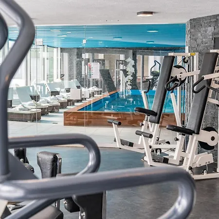 ヨーロッパ ホテル 4*