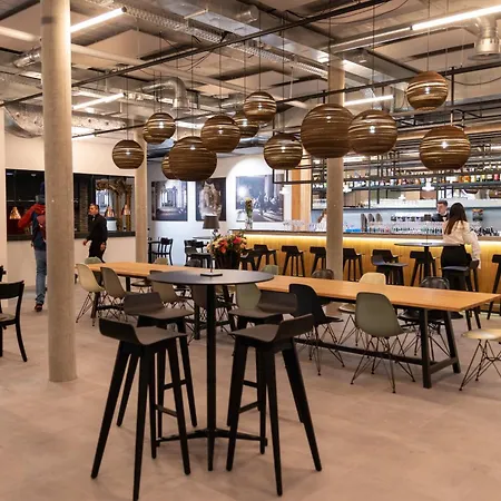 ヨーロッパ ホテル 4*