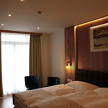 Hotel Europe 4*